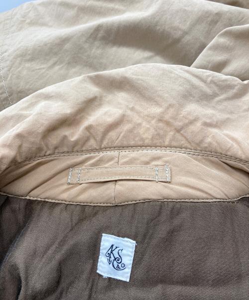 KAPTAIN SUNSHINE（キャプテンサンシャイン）KAPTAIN SUNSHINE (キャプテンサンシャイン) パディングトラベラーコート ベージュ サイズ:40の古着・服飾アイテム