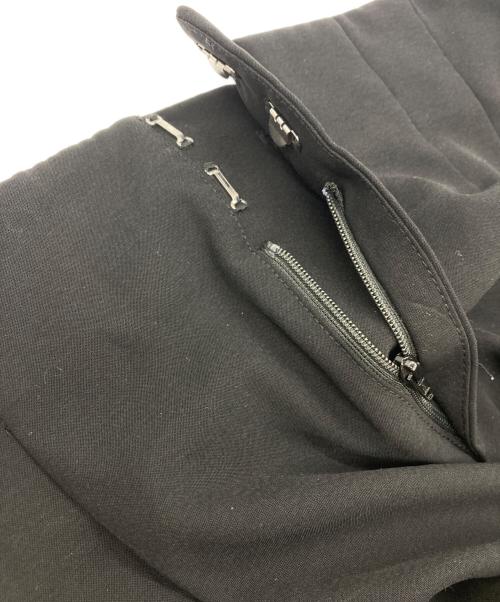 FRAY ID（フレイ アイディー）FRAY ID (フレイ アイディー) アセテートオーガンジータックワイドパンツ ブラックの古着・服飾アイテム