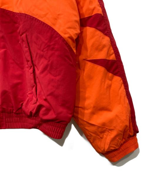 SUPREME（シュプリーム）Supreme (シュプリーム) Wildcat Sideline Puffer Jacket/ワイルドキャット サイドライン パファージャケット オレンジ×レッド サイズ:Lの古着・服飾アイテム