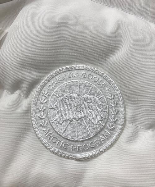 CANADA GOOSE（カナダグース）CANADA GOOSE (カナダグース) フリースタイルベスト/FREESTYLE VEST ホワイト サイズ:SPの古着・服飾アイテム