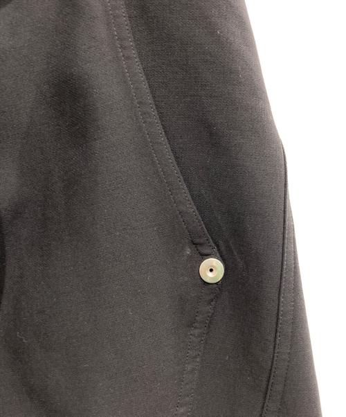 CONZ（コンズ）conz (コンズ) PANEL CUT WIDE SHORTS ブラック サイズ:3の古着・服飾アイテム