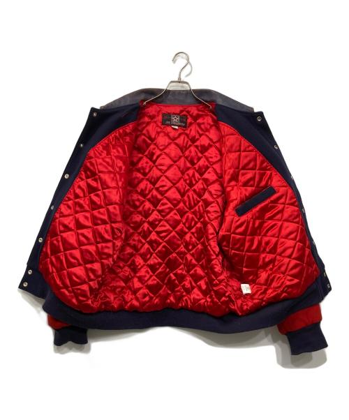 JH Design（ジェイエイチデザイン）JH Design (ジェイエイチデザイン) スタジャン ネイビー×レッド サイズ:XLの古着・服飾アイテム