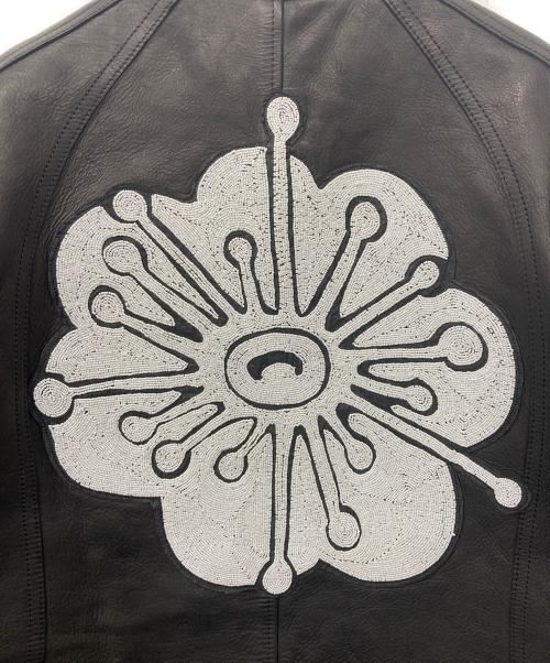 FAF（エフエーエフ）FAF (エフエーエフ) BEADED LEATHER FLIGHT JACKET/手刺繍ビーズワッペン レザーフライトジャケット ブラック サイズ:2の古着・服飾アイテム