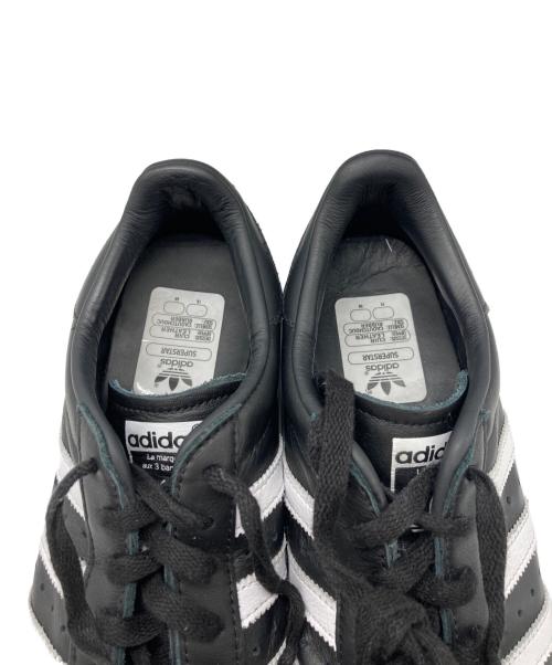 adidas（アディダス）adidas (アディダス) Superstar 82 ブラック サイズ:26cm / US8 / UK7.5 / EUR41.5の古着・服飾アイテム