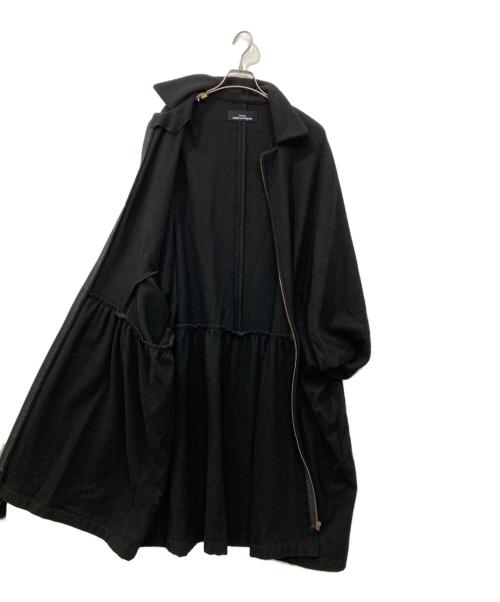 tricot COMME des GARCONS（トリココムデギャルソン）tricot COMME des GARCONS (トリココムデギャルソン) ジップポンチョコート ブラック サイズ:FREEの古着・服飾アイテム