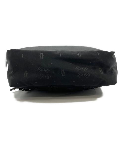 PORTER（ポーター）PORTER (ポーター) モノグラム バーティカル ショルダーバッグ ブラック サイズ:-の古着・服飾アイテム