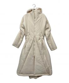 ISSEY MIYAKE（イッセイミヤケ）の古着「ギャザー変形パデットロングコート」｜アイボリー