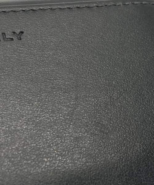 BALLY（バリー）BALLY (バリー) Baroque Compact Wallet/三つ折り財布 ブラックの古着・服飾アイテム