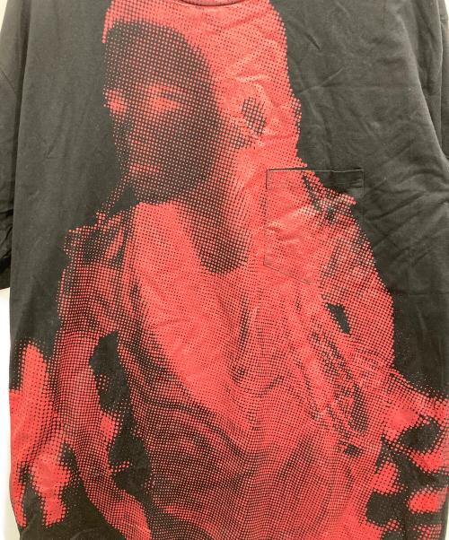 TAKAHIROMIYASHITA TheSoloIst.（タカヒロミヤシタ ザソロイスト）TAKAHIROMIYASHITA TheSoloIst. joseph szabo priscilla 1969 (ジョセフ・ザボ プリシラ 1969) oversized s/s pocket tee ブラック サイズ:44の古着・服飾アイテム
