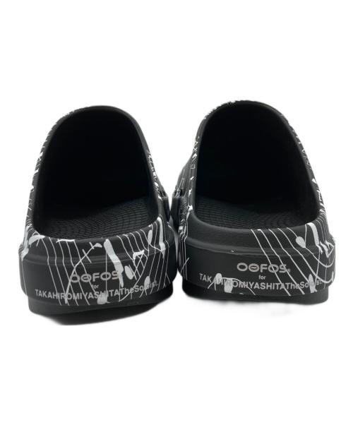 TAKAHIROMIYASHITA TheSoloIst.（タカヒロミヤシタ ザソロイスト）TAKAHIROMIYASHITA TheSoloIst. (タカヒロミヤシタ ザソロイスト) OOFOS (ウーフォス) sof.0026 clog.(music note) ブラック サイズ:US10の古着・服飾アイテム