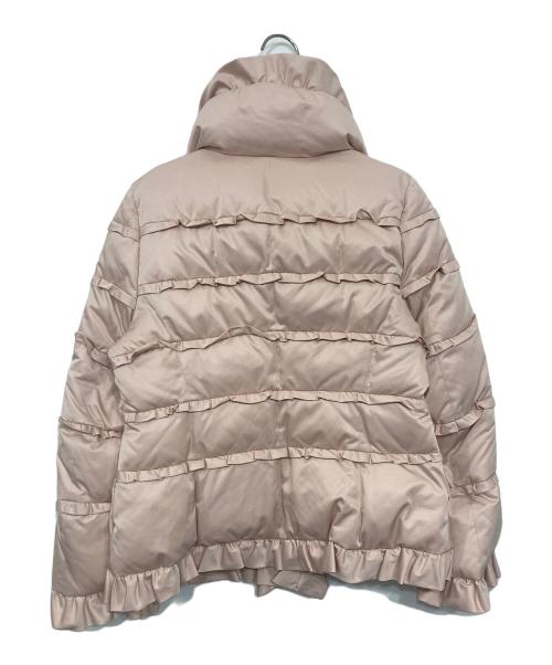 TO BE CHIC（トゥービーシック）TO BE CHIC (トゥービーシック) フリルデザイン ダウンジャケット ライトピンク サイズ:40の古着・服飾アイテム