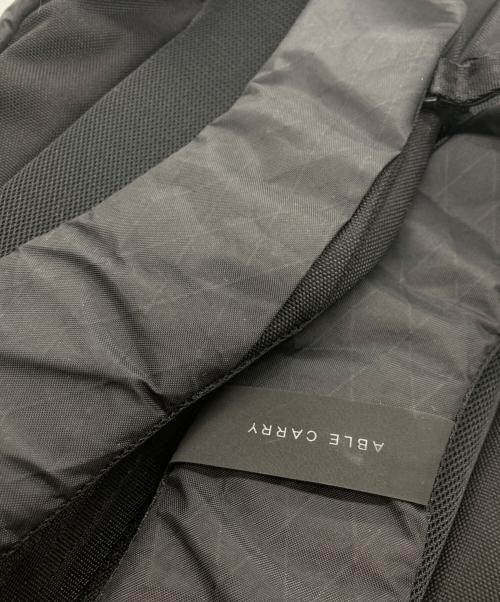 ABLE CARRY（エイブルキャリー）ABLE CARRY (エイブルキャリー) MAX EDC X-PAC/バックパック ブラック/Tarmac Blackの古着・服飾アイテム