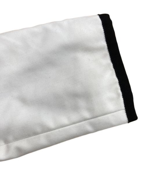 MONCLER GAMME BLEU（モンクレール ガム ブルー）MONCLER GAMME BLEU (モンクレール ガム ブルー) GIACCA ダウンテーラードジャケット ブラック×ホワイト サイズ:2の古着・服飾アイテム