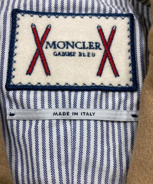 MONCLER GAMME BLEU（モンクレール ガム ブルー）MONCLER GAMME BLEU (モンクレール ガム ブルー) GIACCA ダウンテーラードジャケット ベージュ×アイボリー×グレー サイズ:2の古着・服飾アイテム