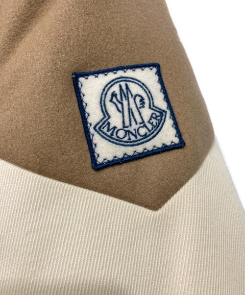 MONCLER GAMME BLEU（モンクレール ガム ブルー）MONCLER GAMME BLEU (モンクレール ガム ブルー) GIACCA ダウンテーラードジャケット ベージュ×アイボリー×グレー サイズ:2の古着・服飾アイテム