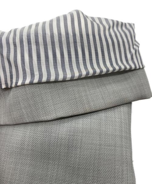 MONCLER GAMME BLEU（モンクレール ガム ブルー）MONCLER GAMME BLEU (モンクレール ガム ブルー) GIACCA ダウンテーラードジャケット ベージュ×アイボリー×グレー サイズ:2の古着・服飾アイテム