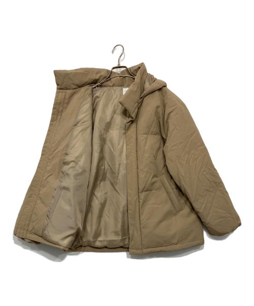 URBAN RESEARCH DOORS（アーバンリサーチドアーズ）URBAN RESEARCH DOORS (アーバンリサーチドアーズ) ミドルダウンジャケット ベージュ サイズ:Mの古着・服飾アイテム