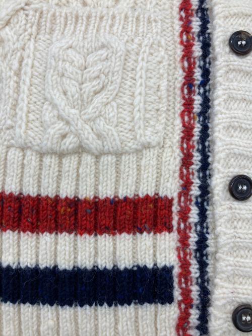 THOM BROWNE. NEW YORK（トムブラウン ニューヨーク）THOM BROWNE. NEW YORK (トムブラウン ニューヨーク) トリコ テープ アラン ニット カーディガン ベージュ サイズ:1の古着・服飾アイテム