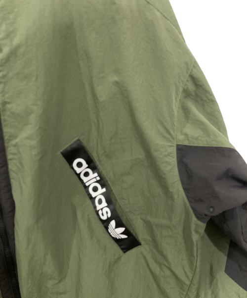 adidas（アディダス）adidas (アディダス) アドベンチャー ウインドブレーカー グリーン サイズ:ＸＯの古着・服飾アイテム