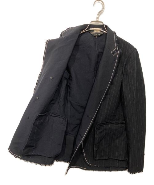 COMME des GARCONS HOMME PLUS（コムデギャルソンオムプリュス）COMME des GARCONS HOMME PLUS (コムデギャルソンオムプリュス) ポリ縮絨ストライプ重ねジャケット ネイビー サイズ:XSの古着・服飾アイテム
