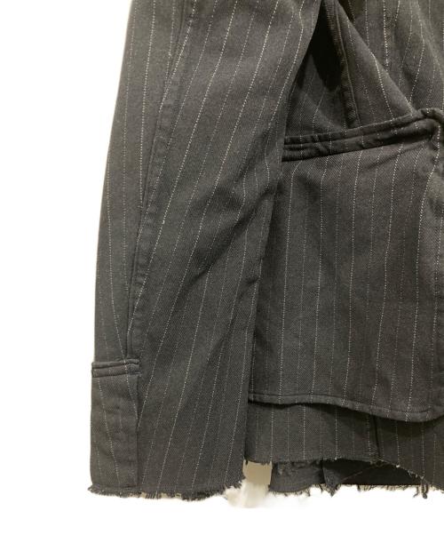 COMME des GARCONS HOMME PLUS（コムデギャルソンオムプリュス）COMME des GARCONS HOMME PLUS (コムデギャルソンオムプリュス) ポリ縮絨ストライプ重ねジャケット ネイビー サイズ:XSの古着・服飾アイテム