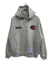 Champion（チャンピオン）の古着「フーデッドスウェットシャツ」｜グレー