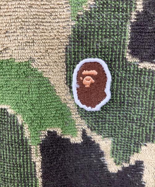 A BATHING APE（ア ベイシング エイプ）A BATHING APE (ア ベイシング エイプ) ABC CAMO PILE JACQUARD ONE POINT TEE/エービーシー　カモ　パイル　ジャガード　ワンポイント　ティー3 グリーン サイズ:Ｍの古着・服飾アイテム