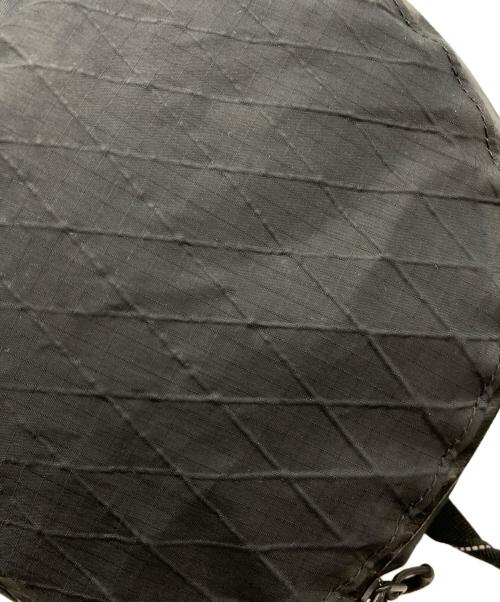 and wander（アンドワンダー）and wander (アンドワンダー) X-Pac 20L daypack ブラックの古着・服飾アイテム