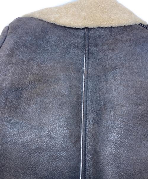 BURBERRY LONDON（バーバリーロンドン）BURBERRY LONDON (バーバリーロンドン) ショート丈ムートンジャケット ブラック サイズ:38の古着・服飾アイテム