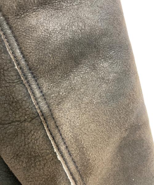 BURBERRY LONDON（バーバリーロンドン）BURBERRY LONDON (バーバリーロンドン) ショート丈ムートンジャケット ブラック サイズ:38の古着・服飾アイテム