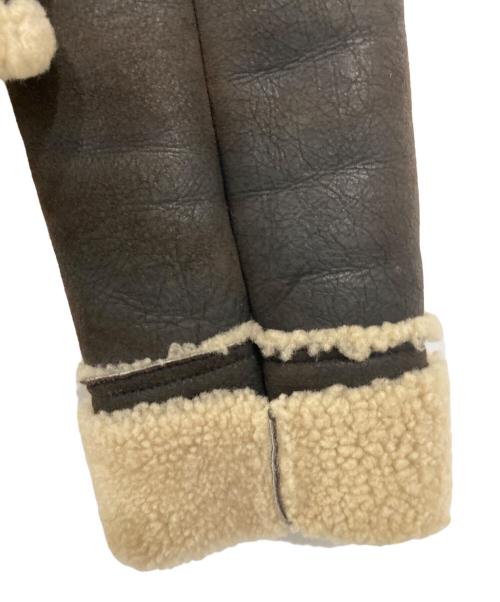 BURBERRY LONDON（バーバリーロンドン）BURBERRY LONDON (バーバリーロンドン) ショート丈ムートンジャケット ブラック サイズ:38の古着・服飾アイテム