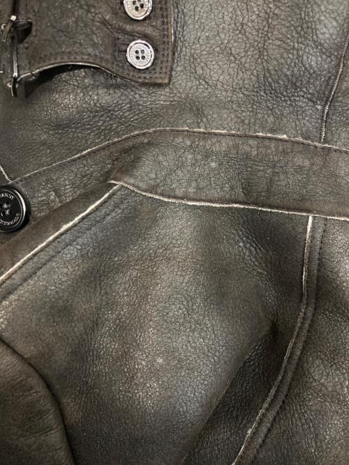 BURBERRY LONDON（バーバリーロンドン）BURBERRY LONDON (バーバリーロンドン) ショート丈ムートンジャケット ブラック サイズ:38の古着・服飾アイテム