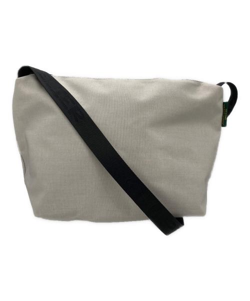 Herve Chapelier（エルベシャプリエ）Herve Chapelier (エルベシャプリエ) コーデュラナイロンスクエアショルダーバッグL グレー マスティック×ノワールの古着・服飾アイテム