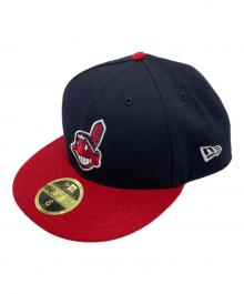 New Era（ニューエラ）の古着「キャップ」｜ネイビー×レッド