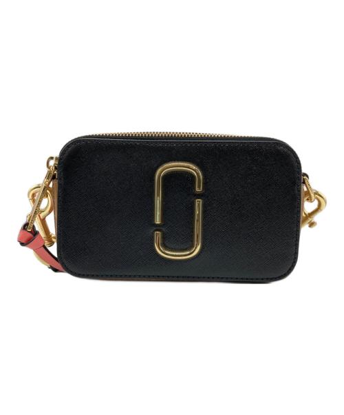MARC JACOBS（マークジェイコブズ）MARC JACOBS (マークジェイコブズ) スナップショットショルダーバッグ ブラック×ピンクの古着・服飾アイテム