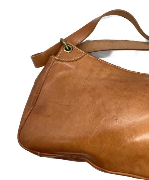 IL BISONTE（イル ビゾンテ）IL BISONTE (イル ビゾンテ) レザーショルダーバッグ ブラウンの古着・服飾アイテム