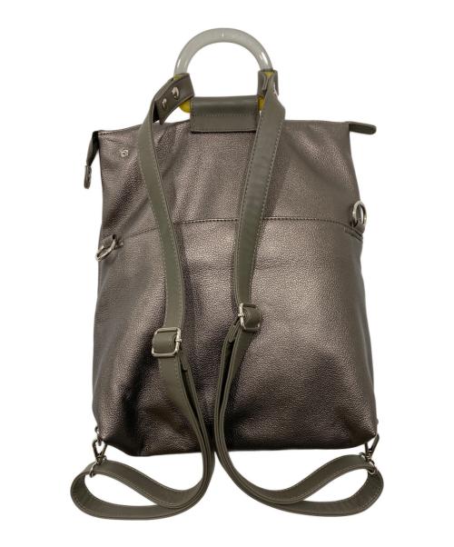 ear PAPILLONNER（イアパピヨネ）ear PAPILLONNER (イアパピヨネ) きれいめDリュック/マルチウェイバッグ ベージュの古着・服飾アイテム