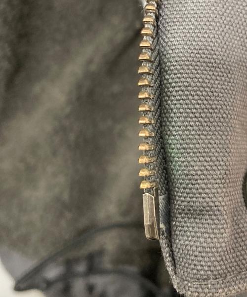 CarHartt（カーハート）CarHartt (カーハート) RELAXED FIT WASHED DUCK SHERPA-LINED UTILITY JACKET グレー サイズ:XLの古着・服飾アイテム