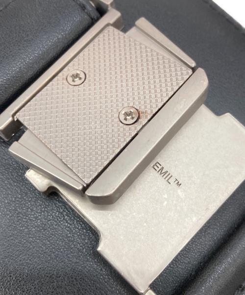 HELIOT EMIL（ヘリオットエミル）HELIOT EMIL (ヘリオットエミル) レザー カラビナ フォンスリング/LEATHER PHONE SLING ブラックの古着・服飾アイテム