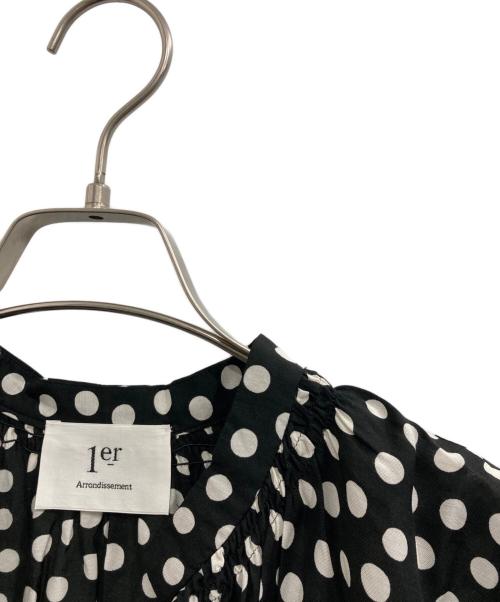 1er Arrondissement（プルミエ アロンディスモン）1er Arrondissement (プルミエ アロンディスモン) キュプラモダールドットシャーリングドレス ブラック サイズ:36の古着・服飾アイテム