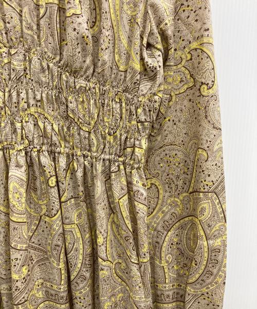 Noble（ノーブル）Noble (ノーブル) ペイズリープリントギャザーロングワンピース ベージュ サイズ:-の古着・服飾アイテム