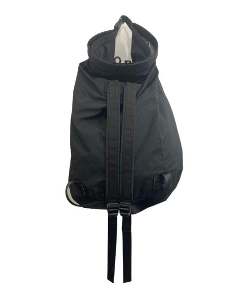 CMF OUTDOOR GARMENT（コンフィーアウトドアガーメント）CMF OUTDOOR GARMENT (コンフィーアウトドアガーメント) ロールバッグ ブラックの古着・服飾アイテム