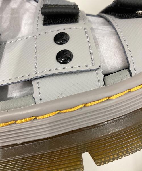 Dr.Martens（ドクターマーチン）Dr.Martens (ドクターマーチン) PEARSON サンダル/ペアソン サンダル グレー サイズ:UK5/EU38/USL7/USM6 未使用品の古着・服飾アイテム