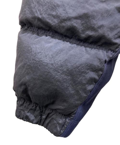 STONE ISLAND（ストーンアイランド）STONE ISLAND (ストーンアイランド) NYLON METAL IN ECONYL ANTI-DROP HOODED DOWN JACKET/ナイロンメタル ダウンジャケット ブルー サイズ:Mの古着・服飾アイテム