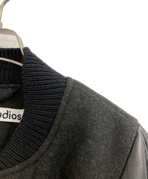 Acne studios（アクネ ストゥディオス）Acne studios (アクネ ストゥディオス) Leather Panel Wool Varsity Bomber Jacket/レザーパネル ウールバーシティボンバージャケット チャコールグレー サイズ:46の古着・服飾アイテム