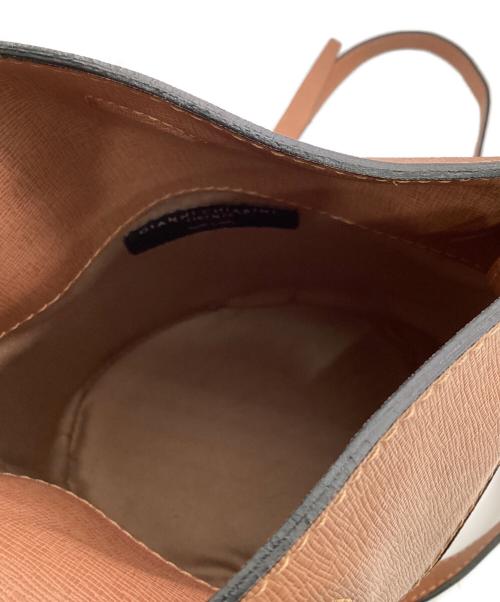 GIANNI CHIARINI（ジャンニ キアリーニ）GIANNI CHIARINI (ジャンニ キアリーニ) 2wayチェーンベルトショルダーバック ブラウンの古着・服飾アイテム