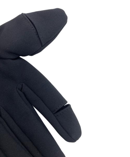 STONE ISLAND（ストーンアイランド）STONE ISLAND (ストーンアイランド) ソフトシェル ロゴグローブ ブラックの古着・服飾アイテム