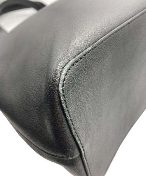 BURBERRY（バーバリー）BURBERRY (バーバリー) レザーハンドバッグ ブラックの古着・服飾アイテム