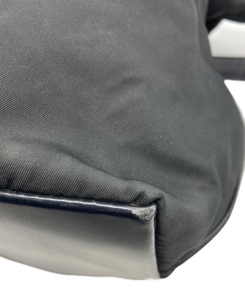 PRADA（プラダ）PRADA (プラダ) ワンショルダーハンドバッグ ブラックの古着・服飾アイテム