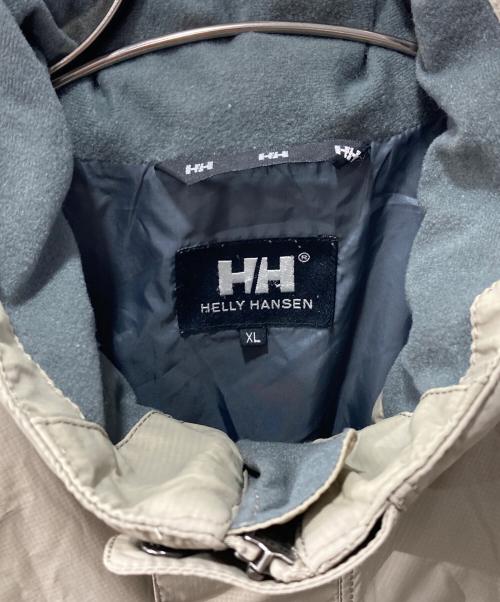 HELLY HANSEN（ヘリーハンセン）HELLY HANSEN (ヘリーハンセン) マウンテンジャケット/マウンテンパーカー ベージュ サイズ:XLの古着・服飾アイテム